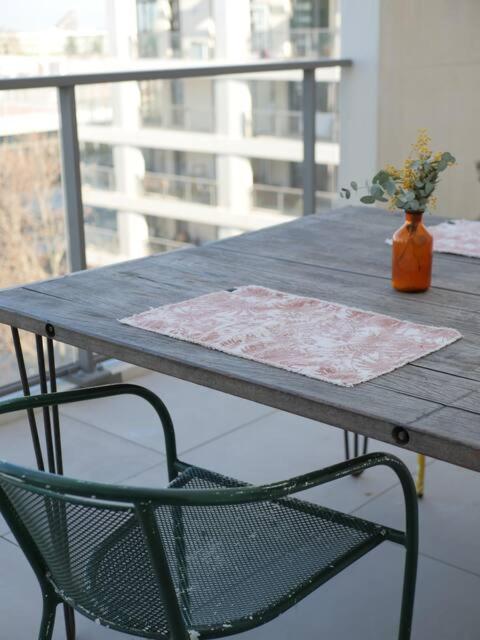 Suite Parentale Avec Sdb Dans Appartement Avec Rooftop Montpellier Exterior photo